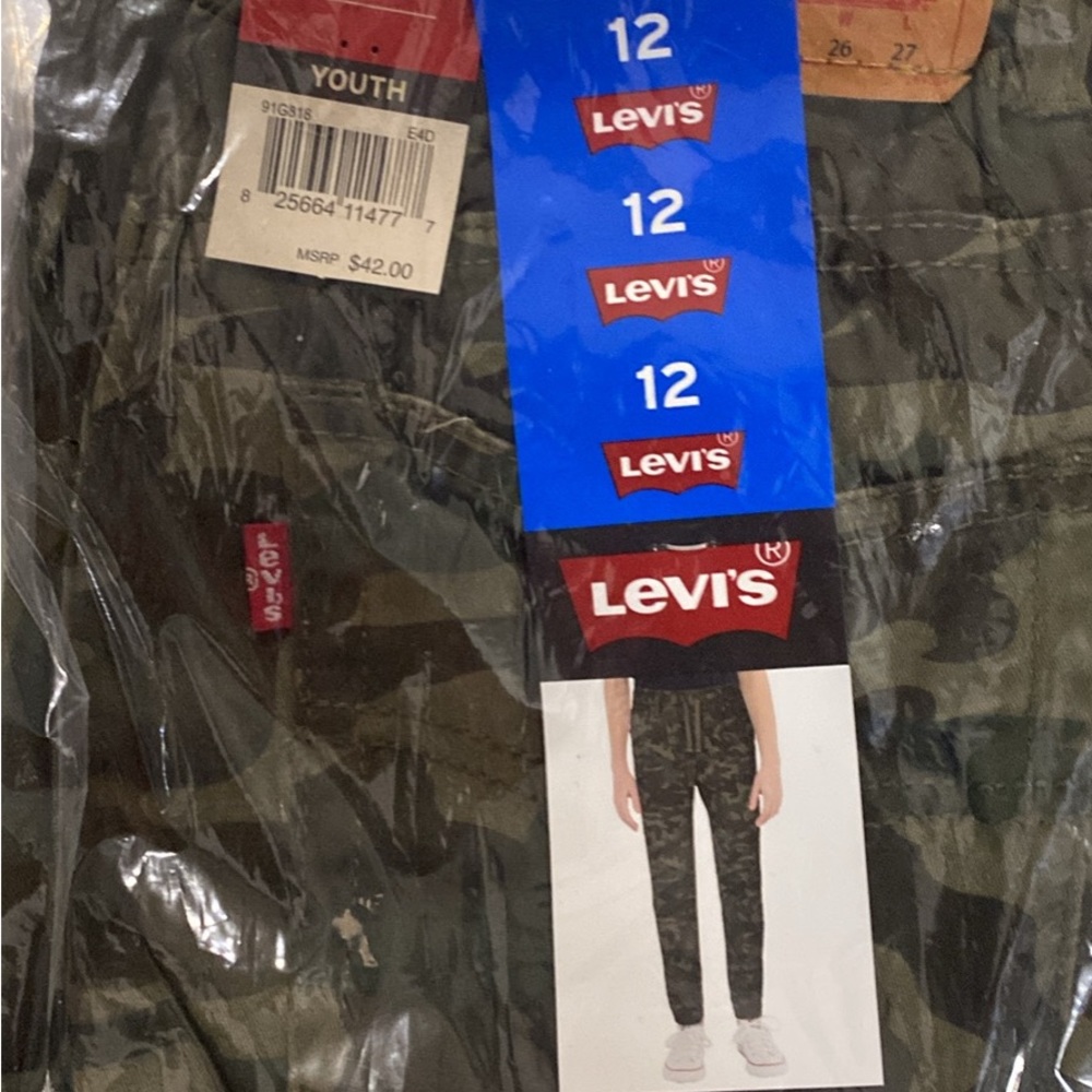 Youth Levi’s Joggers